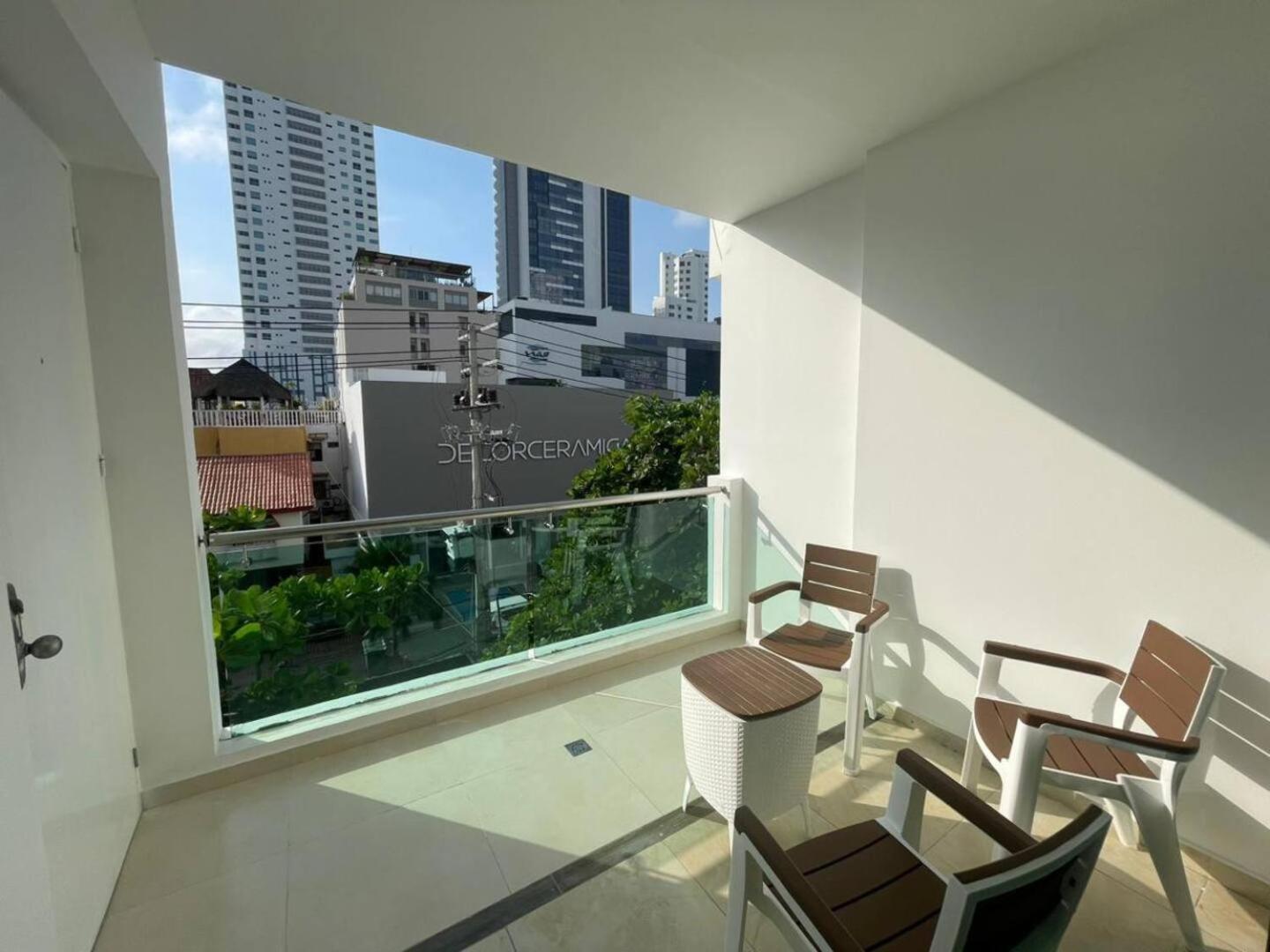 Miami Hotel Cartagena - Luxury Apartments Bagian luar foto